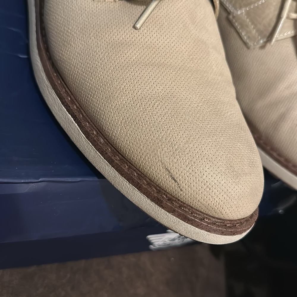 Dockers - Picture 3 of 4